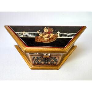 Antique Mughal-Style Hand-Painted Dowry Box – India, c. 1900